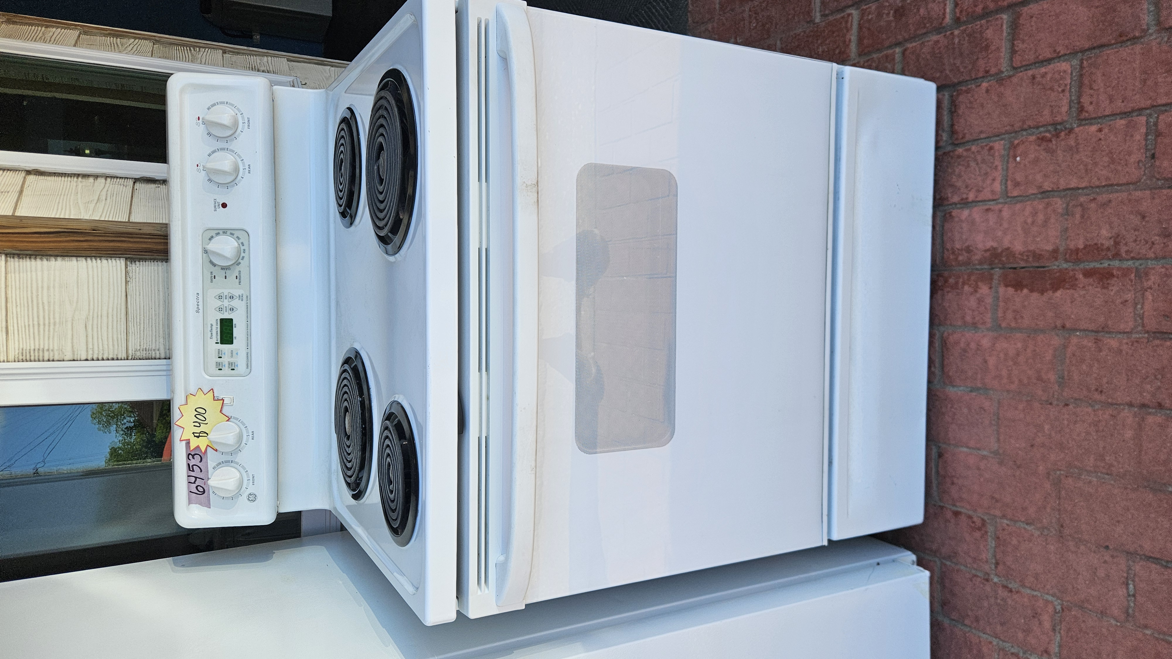 General Electric - 30-Inch Freestanding Electric Range