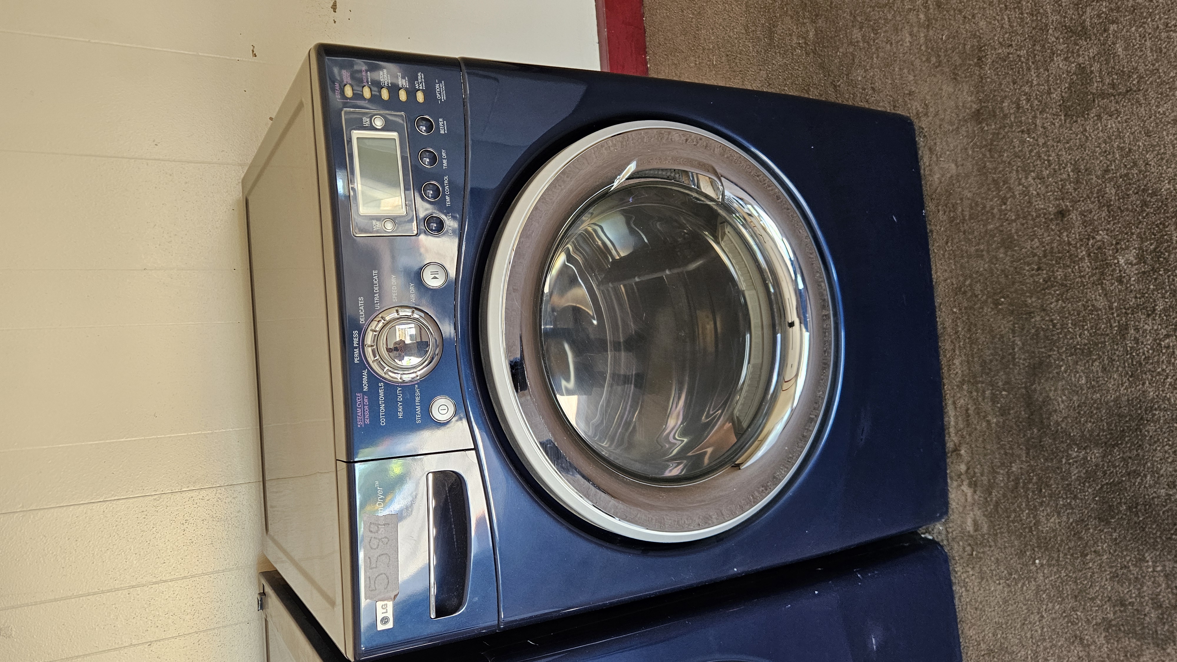 LG - 9.0 cu. ft. Mega Capacity TurboSteam Electric Dryer